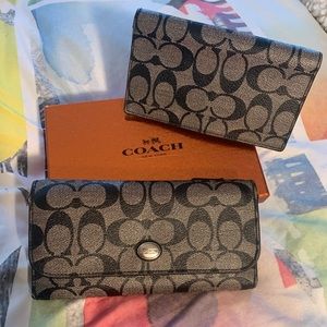 Used Coach Sig. Trifold Blk Leather Chkbk Wallet